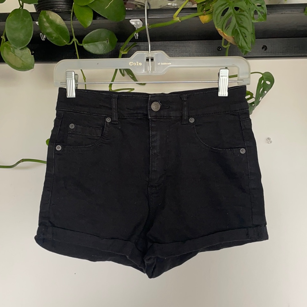 High waisted black Garage shorts